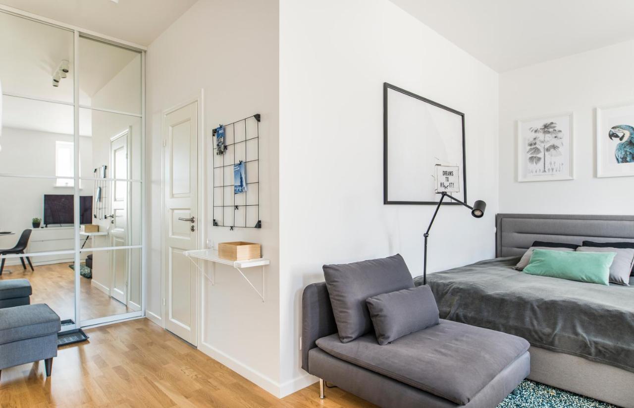Cozy Modern Studio - Great For Short Trips Riga Eksteriør billede
